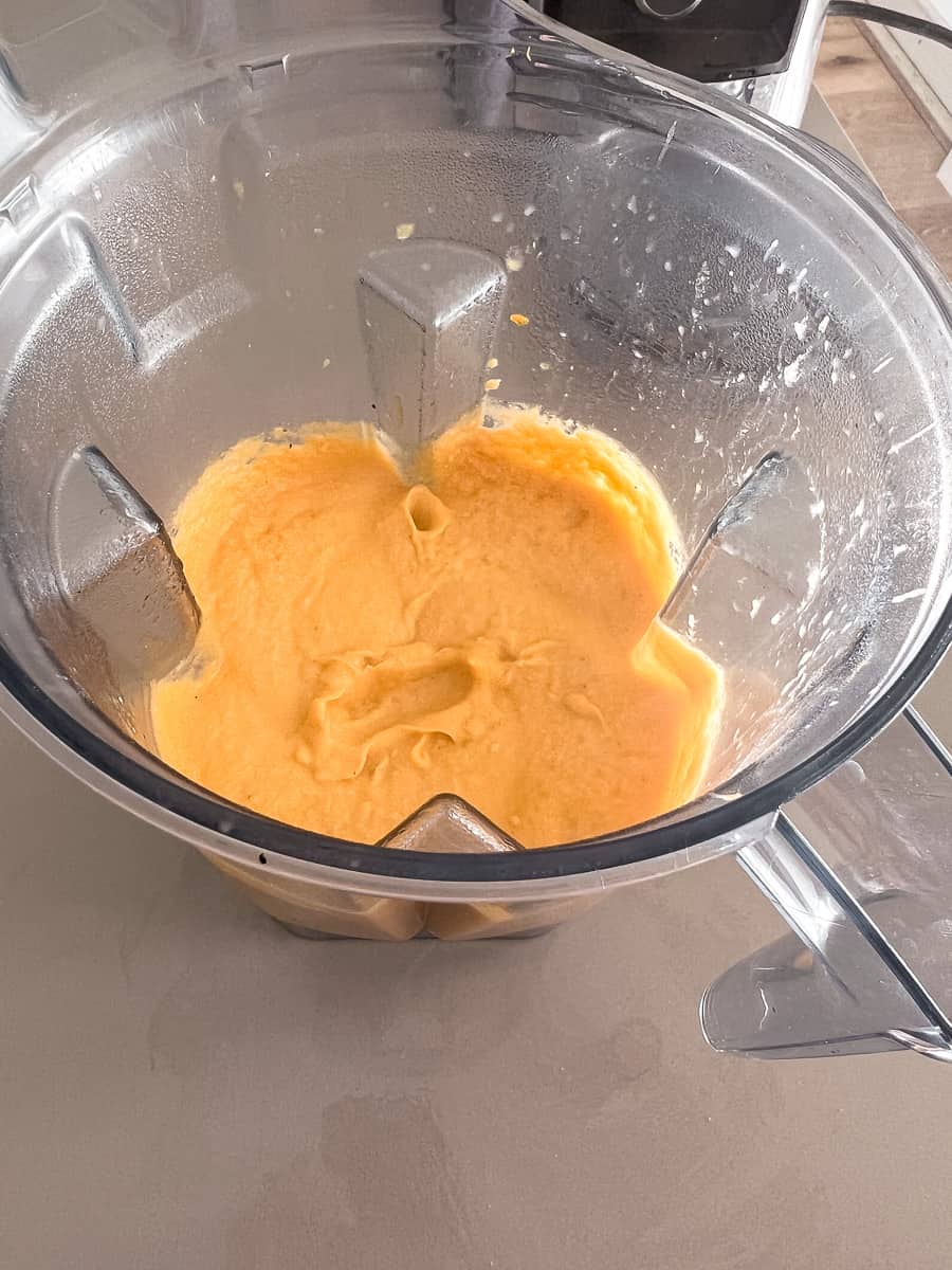 Perfectly smooth yellow-y orange cheese sauce