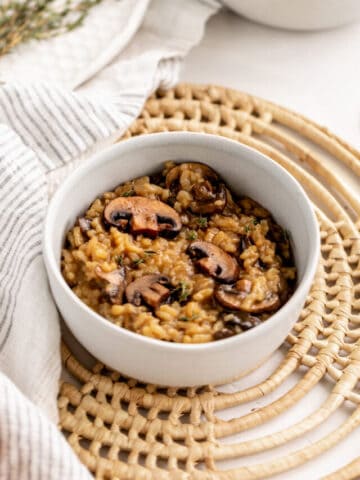 dairy free mushroom risotto in a bowl