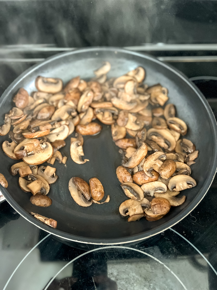 sauteed mushrooms halfway thru cooking